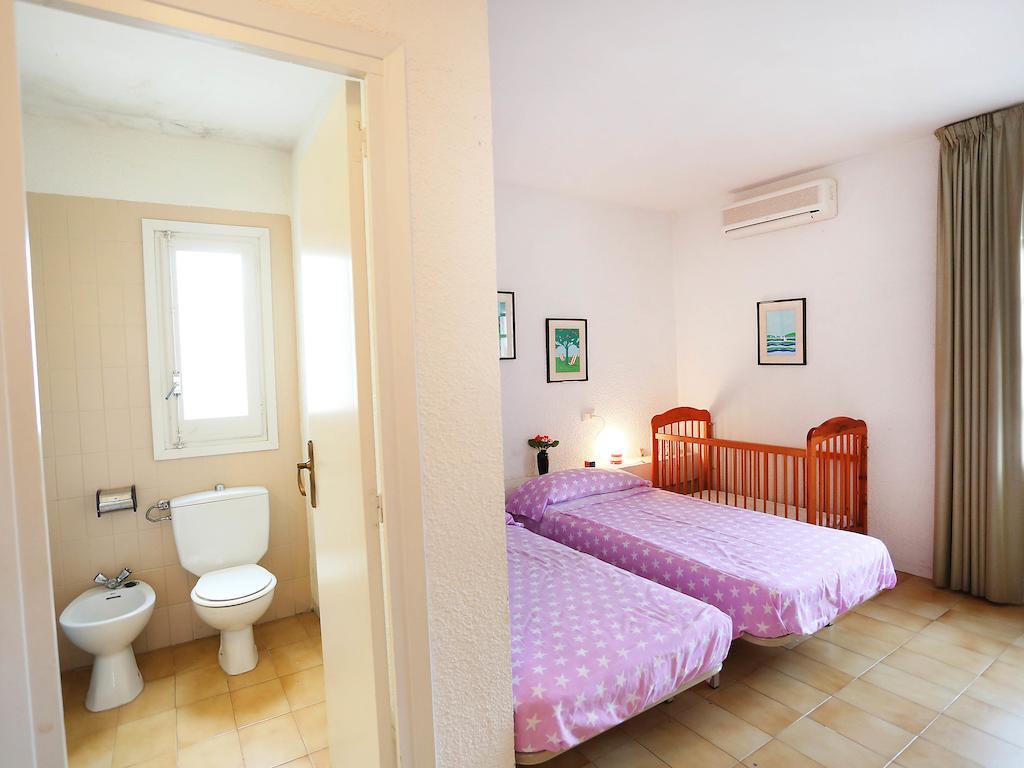 Holiday Home Cornelia Pucho By Interhome Cambrils Oda fotoğraf
