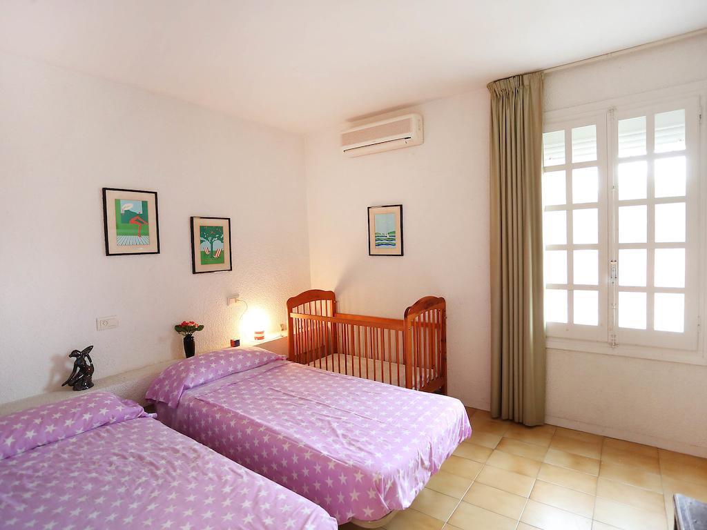 Holiday Home Cornelia Pucho By Interhome Cambrils Oda fotoğraf