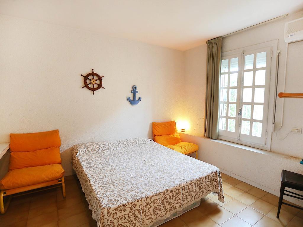 Holiday Home Cornelia Pucho By Interhome Cambrils Oda fotoğraf