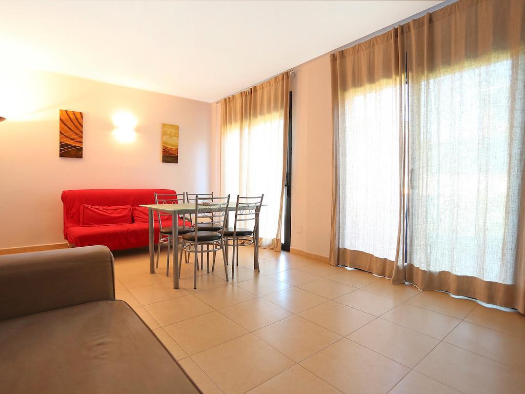 Holiday Home Cornelia Pucho By Interhome Cambrils Oda fotoğraf